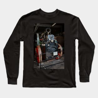 "Harriet"-The Museum of Lincolnshire Life Long Sleeve T-Shirt
